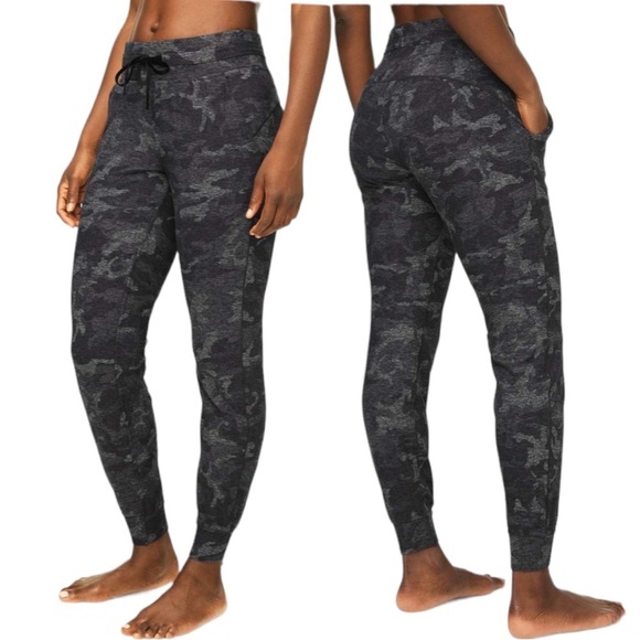 lululemon athletica Pants - Lululemon Ready To Rulu Pant Jogger Camoe 12